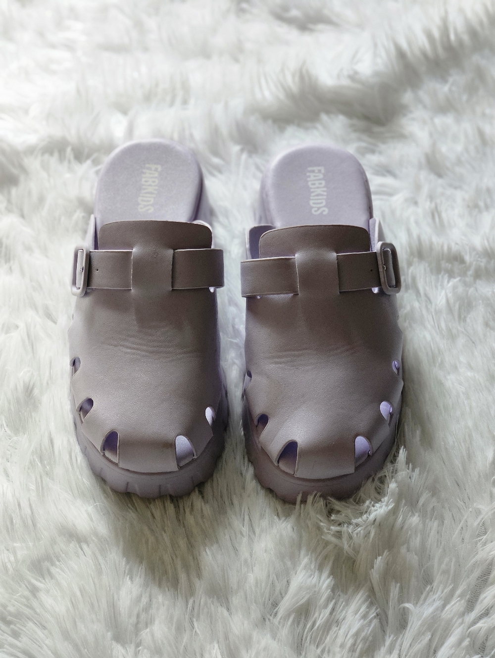 FAB KIDS Lilac Slip-On Clogs Size 2